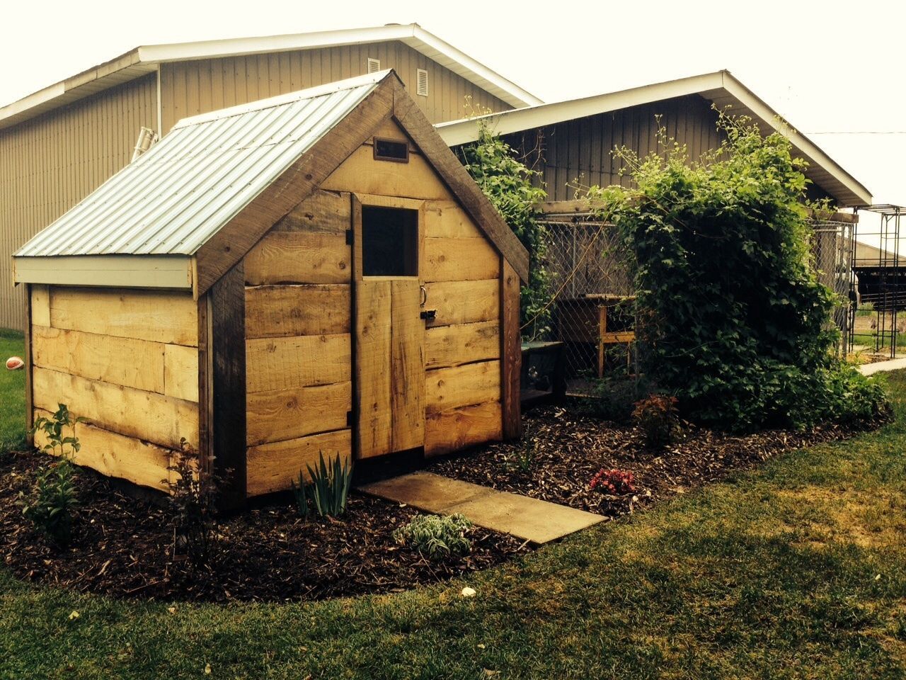 post your chicken coop pictures here! - Page 402