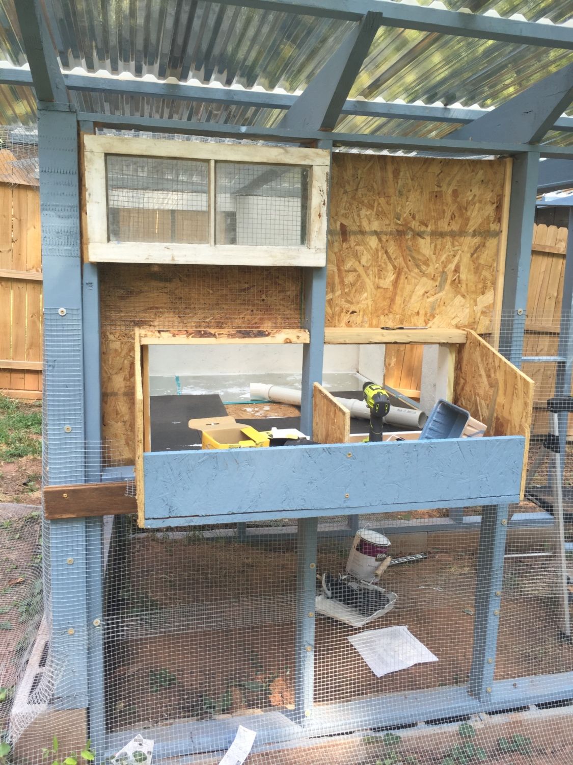 Modified Garden Coop Aka Hennsylvania Backyard