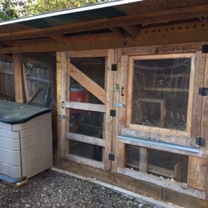 photos of the enclosed coop/run
