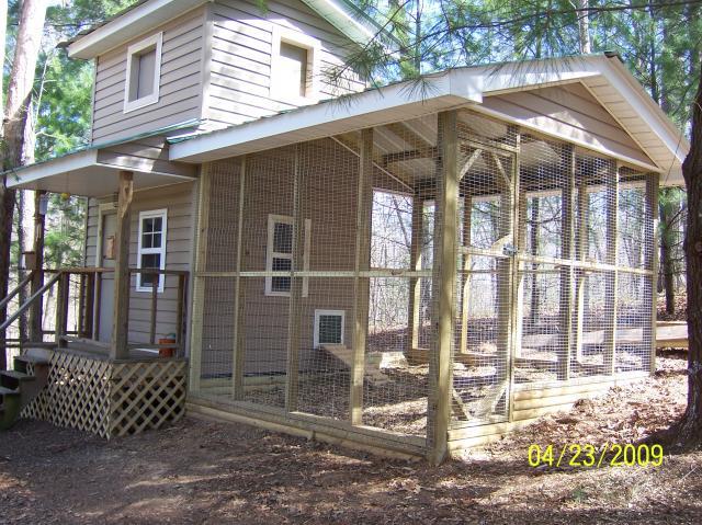 Chick A Roos's Chicken Coop - BackYard Chickens Community