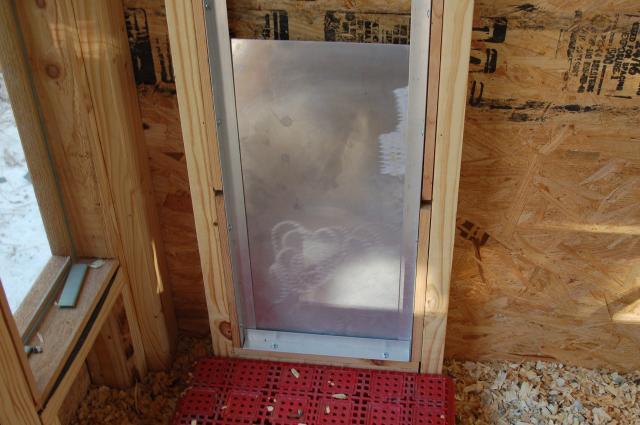 Need chicken coop door ideas or whats best automatic afordable door?