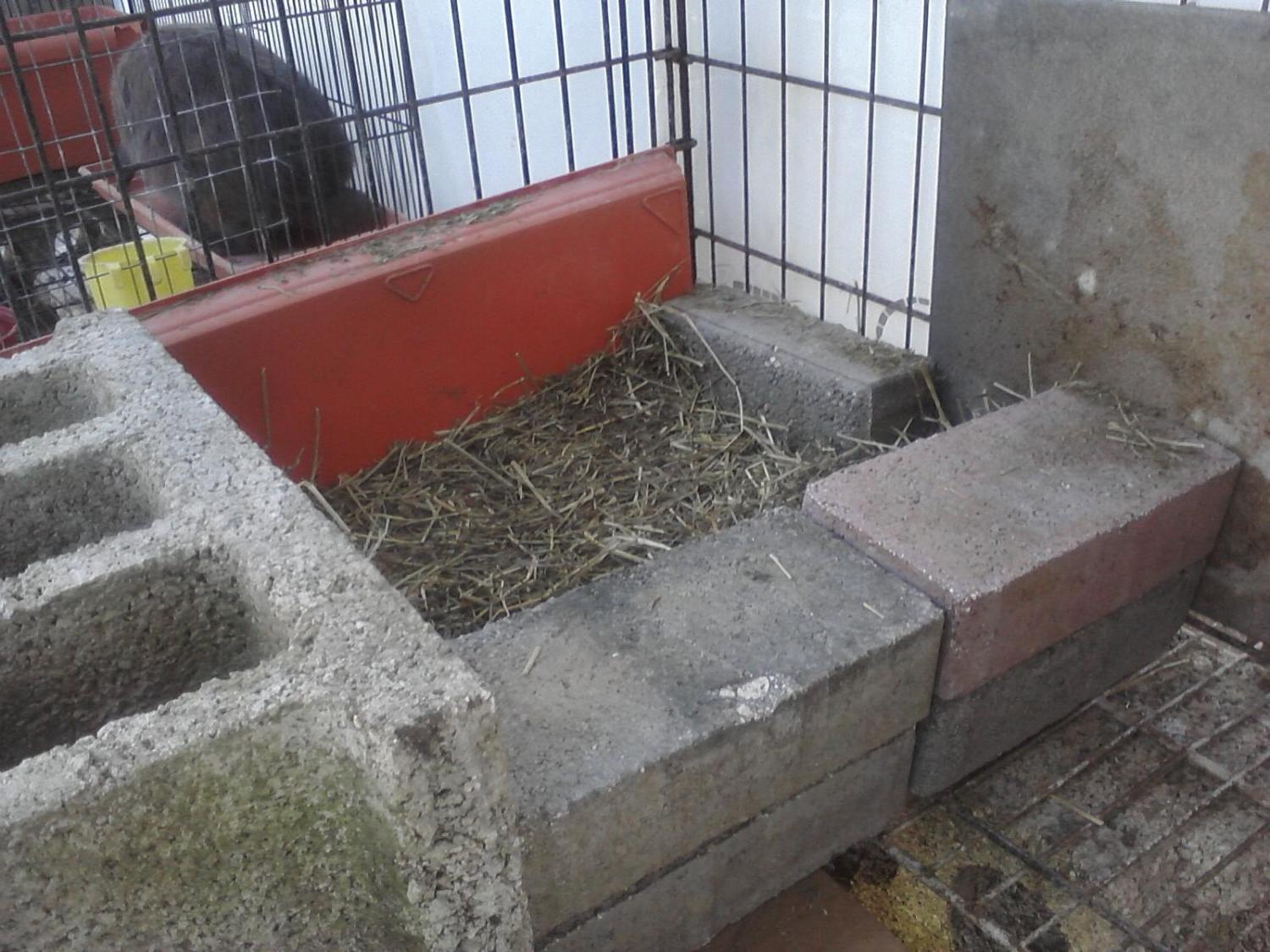 Ideas for easy Homemade Nesting Boxes for Rabbits