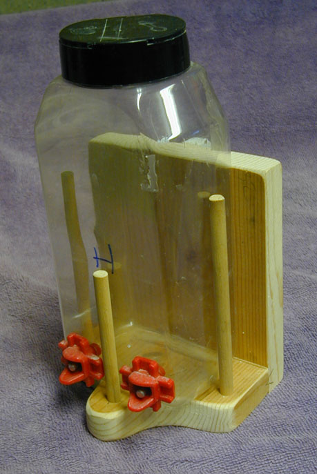 2 nipple quart holder 3.JPG