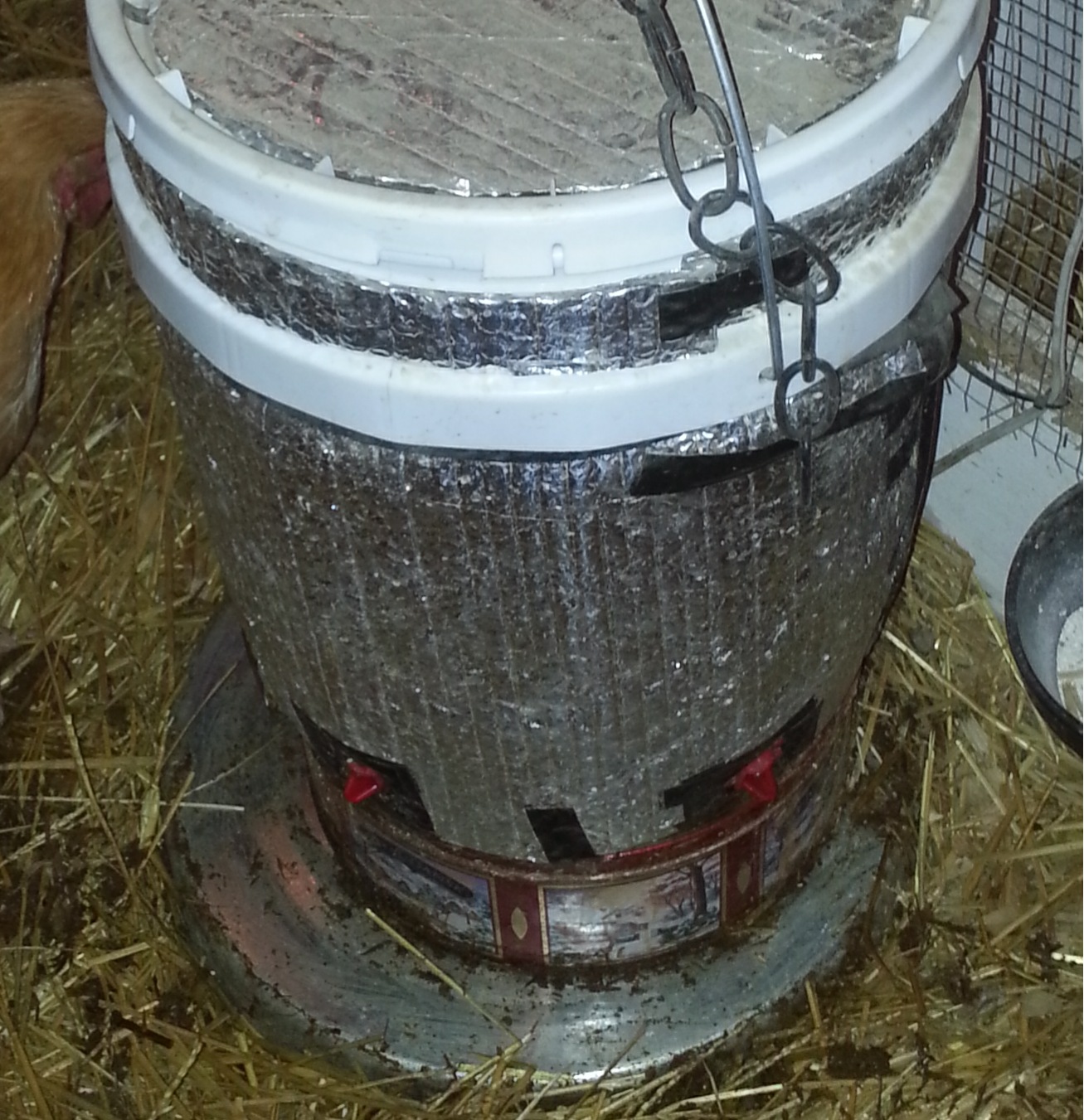 20150101_water bucket closeup.jpg