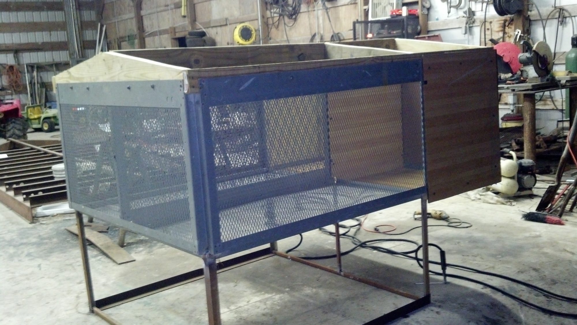 homemade brooder | BackYard Chickens - Learn How to Raise Chickens