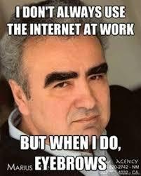 700