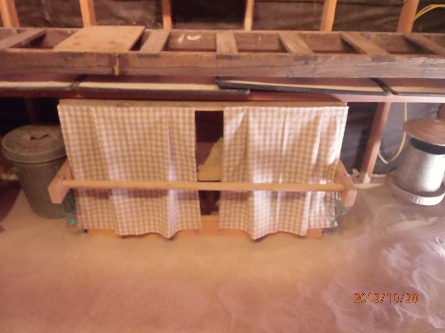Sand in coop? BackYard Chickens