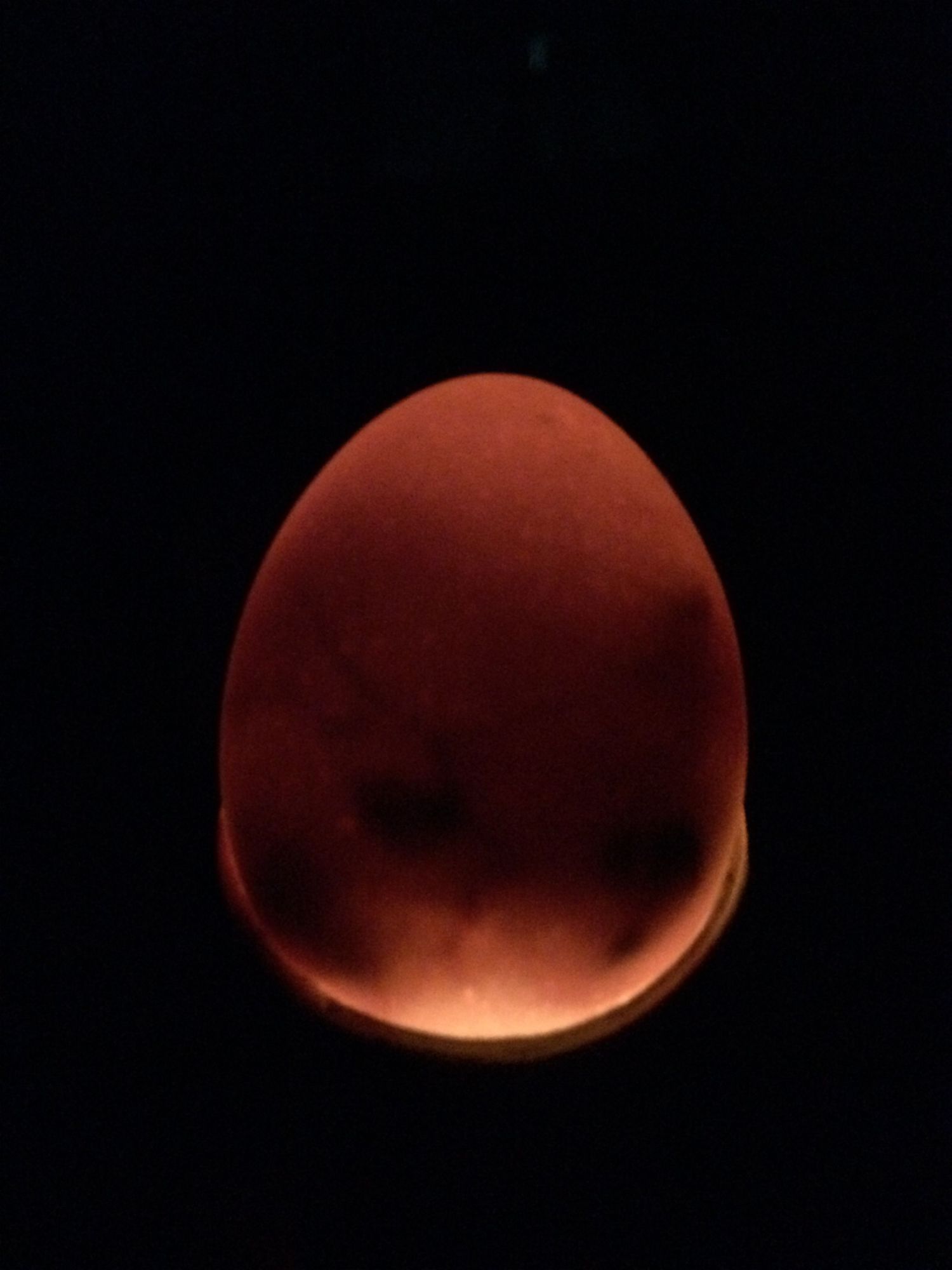 700