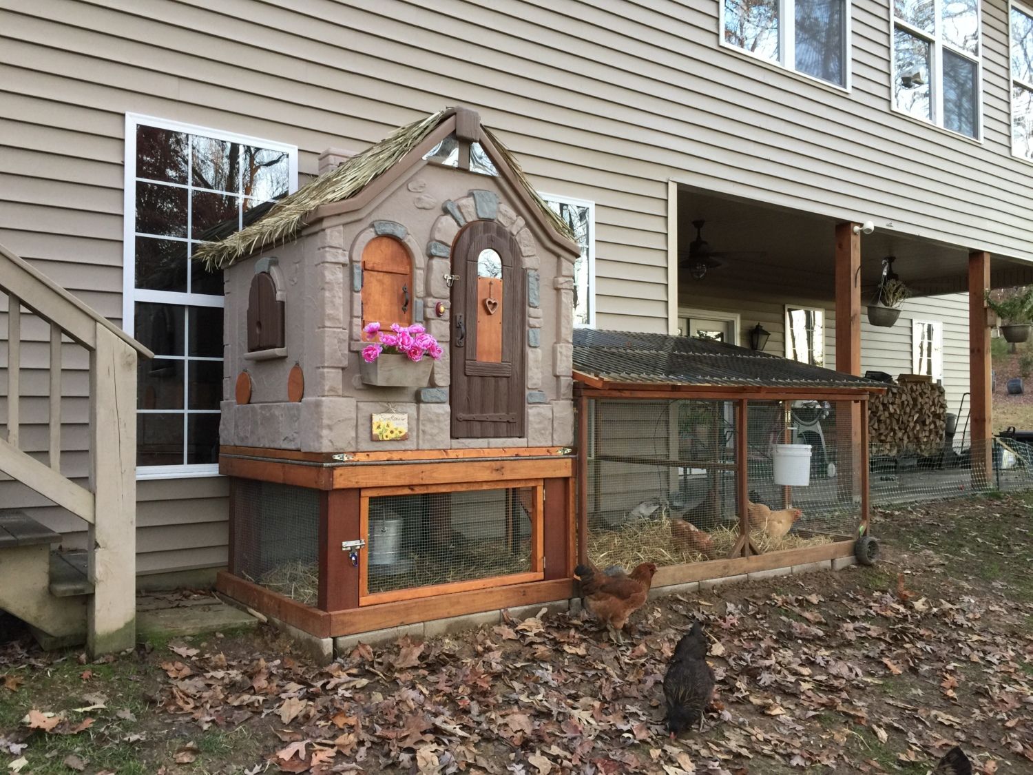 Cottage Playhouse Plastic Chicken Coop Backyard Chickens