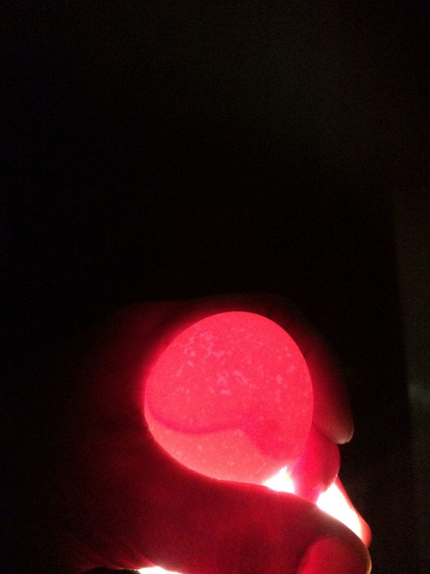 700