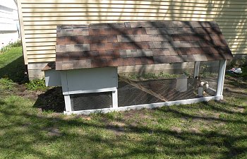 Cluckwelle Abbey - small coop