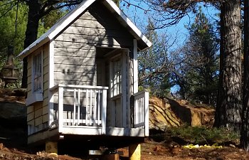 The "Broken Egg Omelet House"  B&B