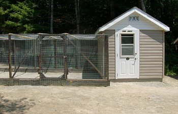 Chicken Coop & yard 002.jpg