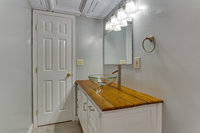 7706 Harwood Pl Springfield VA-print-069-83-Bathroom-4200x2800-300dpi.jpg