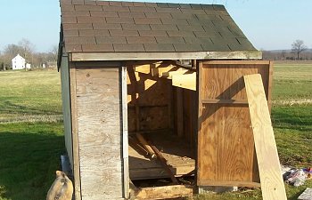 shedbefore3.jpg shedbefore3.jpg