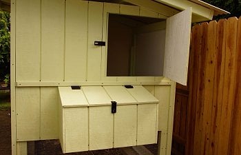 94Sidedoor.jpg 94Sidedoor.jpg