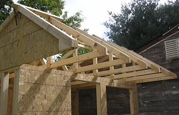 ChickenCoop008.jpg ChickenCoop008.jpg