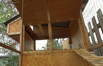 Aiwetir's Chicken Coop - With Virtual Reality (Interactive) Photos!