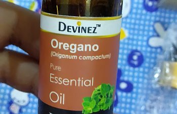 Essential Oils & Their Benefits For Chickens : Oregano Oil