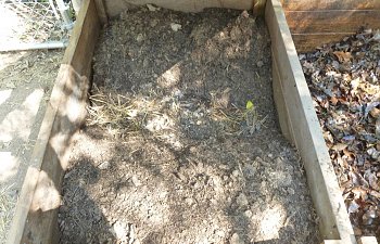 compost-working.JPG compost-working.JPG