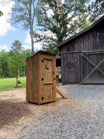 Outhouse2.jpg