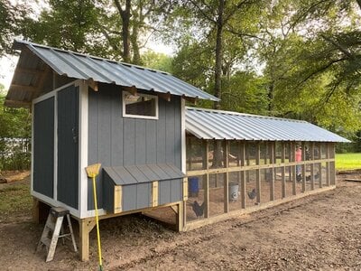 Nana & Papa’s Chicken Barn