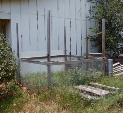 chicken coop frame.jpeg chicken coop frame.jpeg