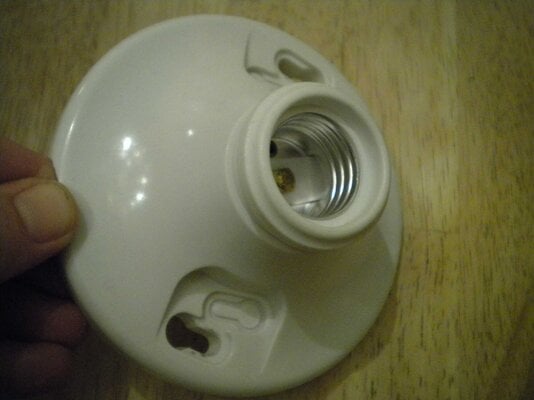 light fixture 2.JPG light fixture 2.JPG