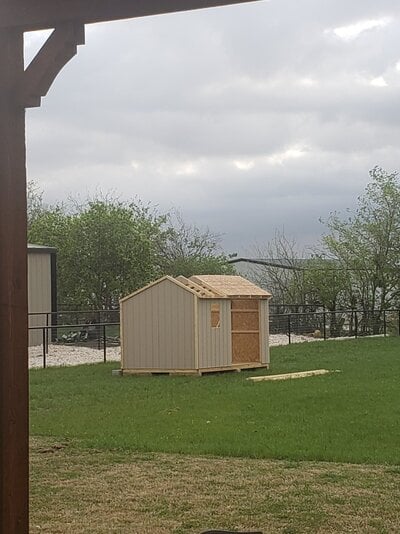 Chicken Coop and Runn a disappointment and questions