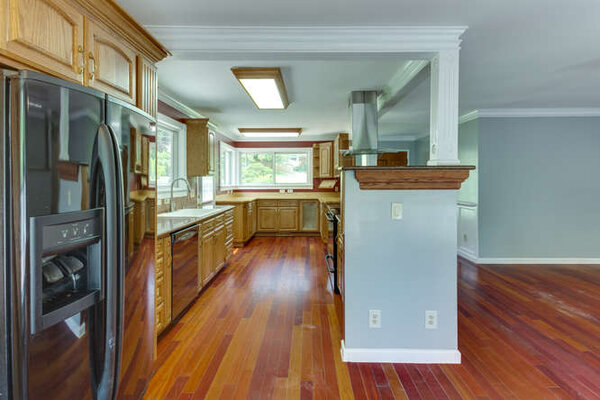 7706 Harwood Pl Springfield VA-small-018-22-Kitchen-666x444-72dpi.jpg