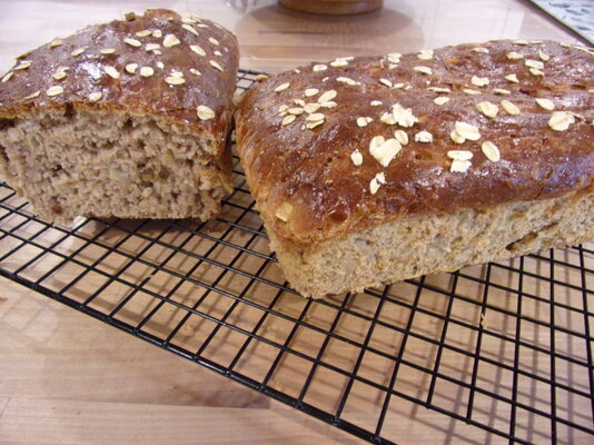 Apple Oatmeal Brd 8-21.JPG