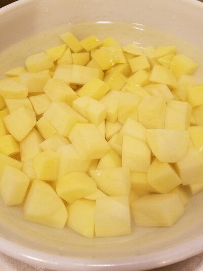 5LgCubedPotatoes .jpg