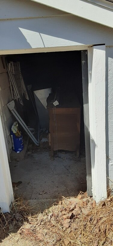 coop-door02.jpg