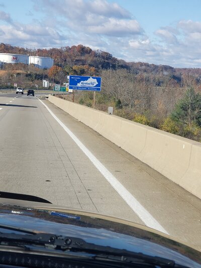 kentucky sign.jpg