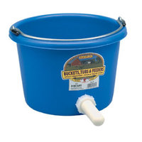 CP8 - Plastic Calf Pail with Nipple Assembly