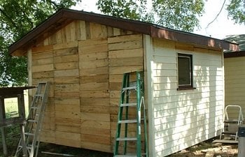 Judys Free Pallet Chicken Coop