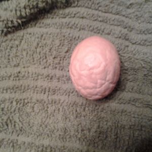 wrinkled egg