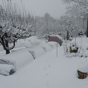 Assembled section with winter coverings