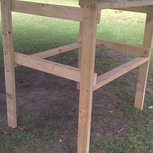 framework. total height 4 feet tall, box is 4'long x 3' wide x 2' high.