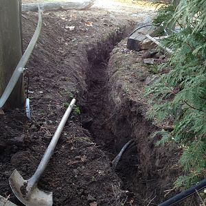 And finally the last section is dug out for the electrical, Yeah :)
A total of 60 - 70 foot long trench for the electrical