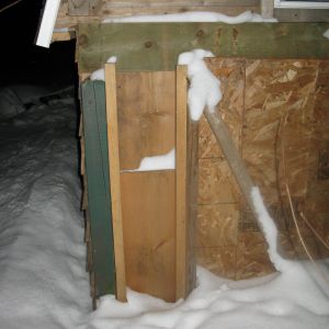 "Chicken Doors" on each side of nesting boxes.
If I ever get to breeding different birds, I'll be able to have two separate runs, nesting and roosting areas, plus free range the rest out the main door. IF.....:)