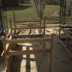 Building of the top of the coop support beams.