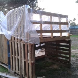 New pallet coop, a work in progress