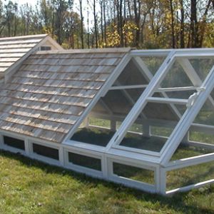 Elizabeth house with Bump-Out and a 15 foot long Deluxe "A" frame run