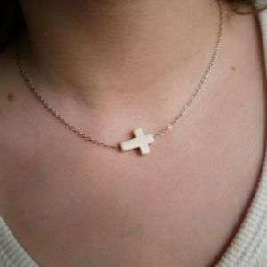 Ivory Cream cross Necklace. 16, 17, 18.
full set of 3 pieces available also