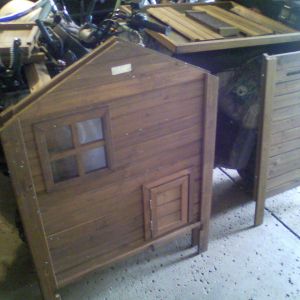 Eazy tyo put together...nice wood but I gave it another coat of waterproofing