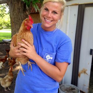 I don't play favorites with my girls, but Blondie is definitely MY MAIN GIRL !