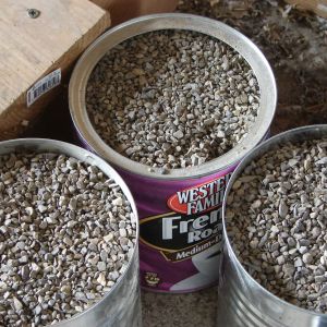 Grit i sifted out of my local soil.