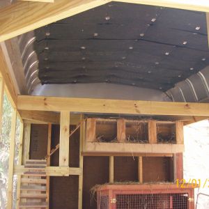 the roost and ceiling,has insulation