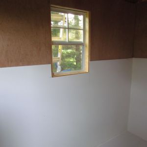 Interior walls and FRT liners for easy cleaning